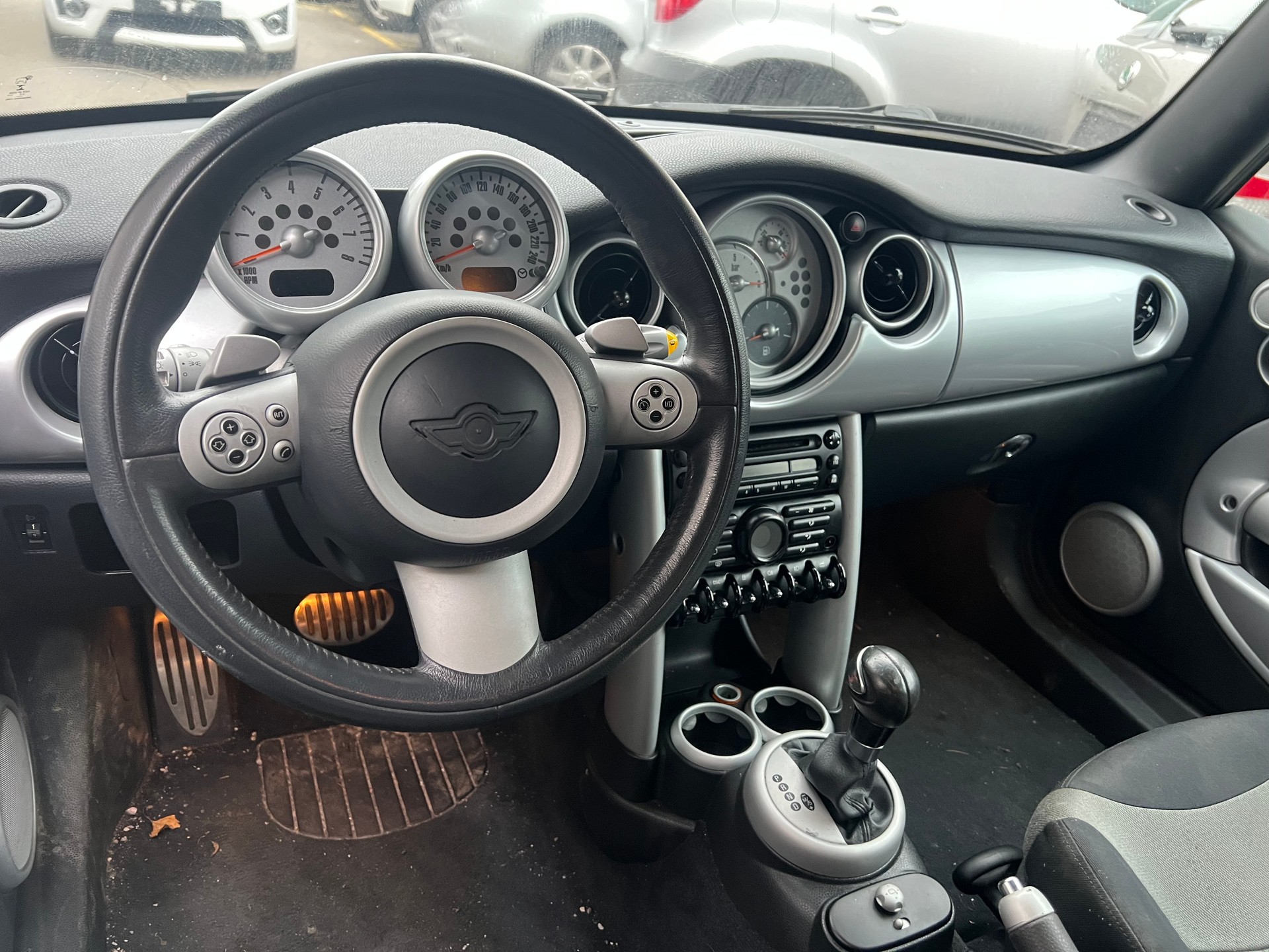 MINI Cooper S-image-5