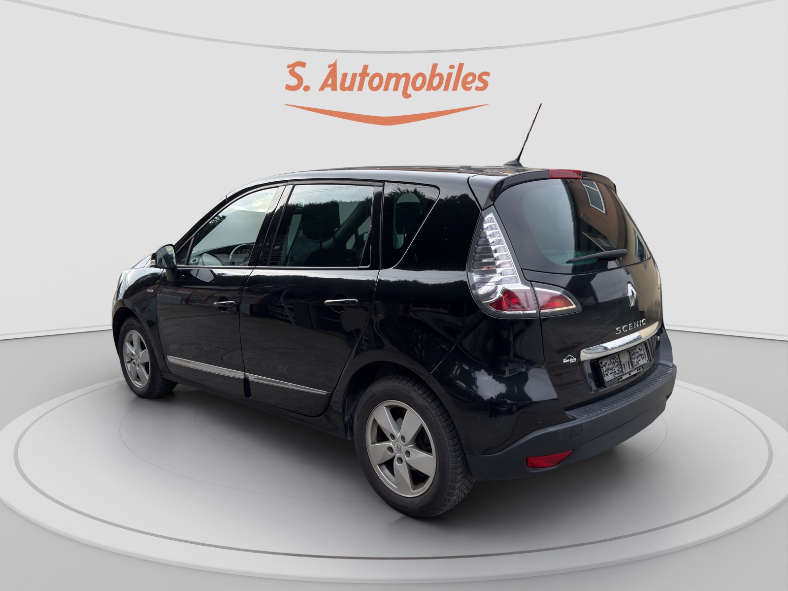 RENAULT Scénic 1.2 16V Turbo Bose-image-3