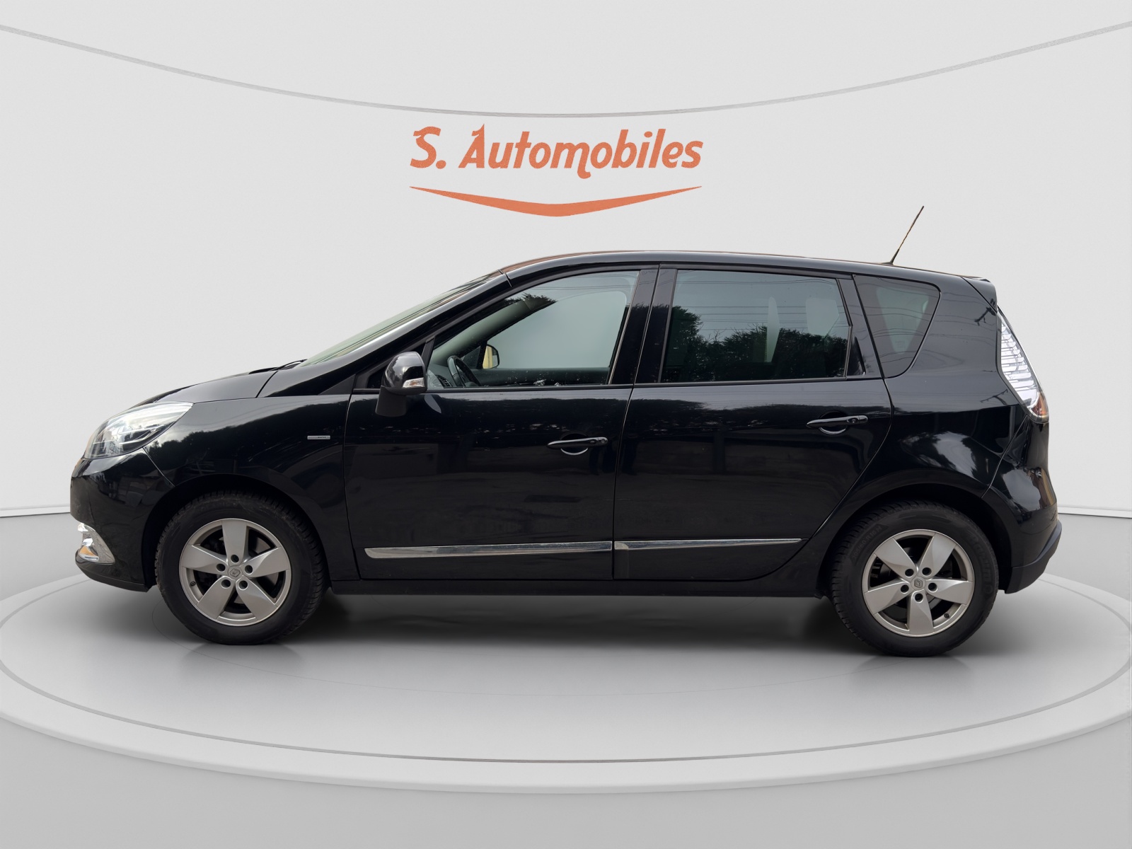 RENAULT Scénic 1.2 16V Turbo Bose-image-2
