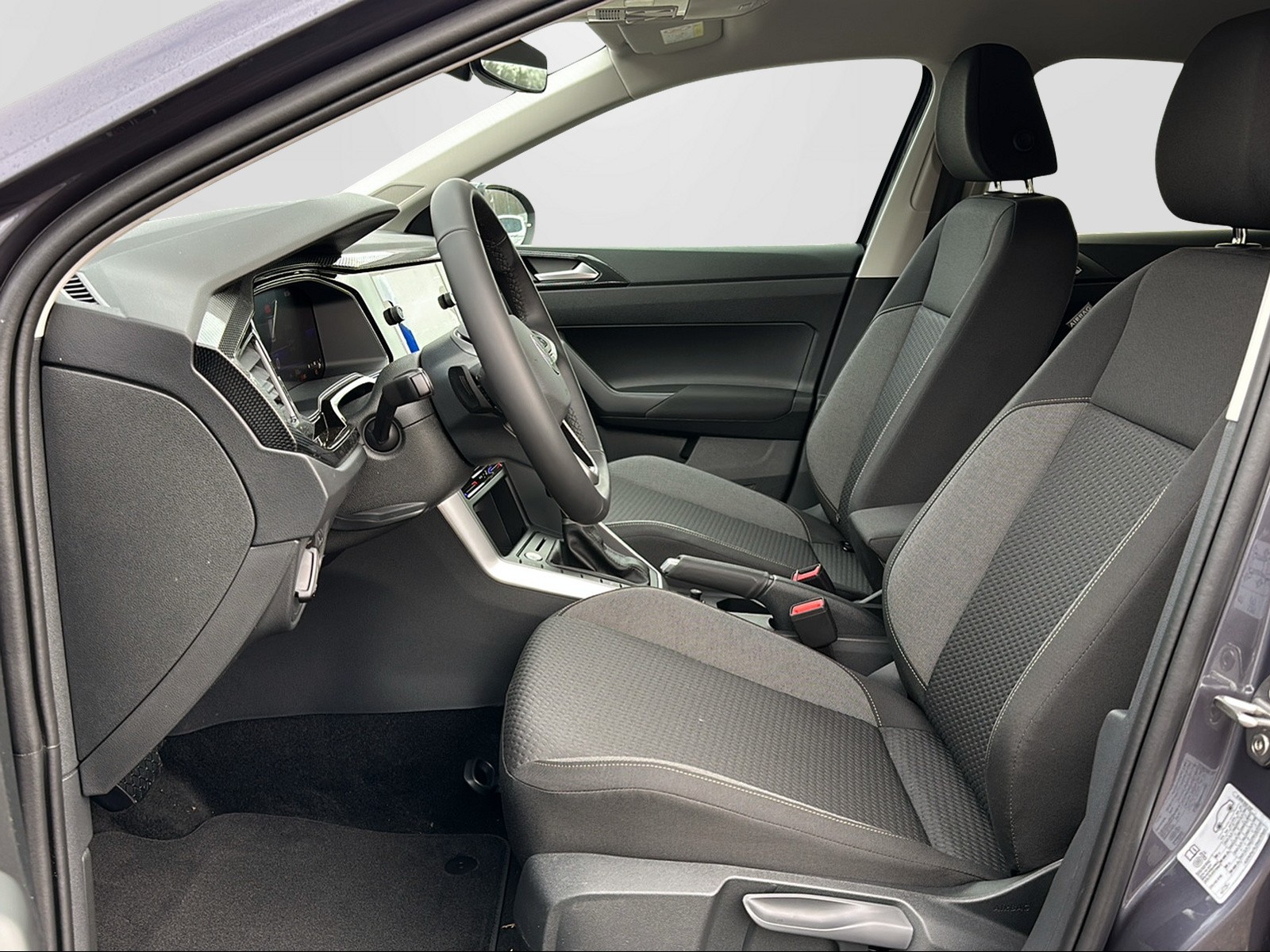 VW Taigo UNITED 1.0TSI 115CH DSG-image-8