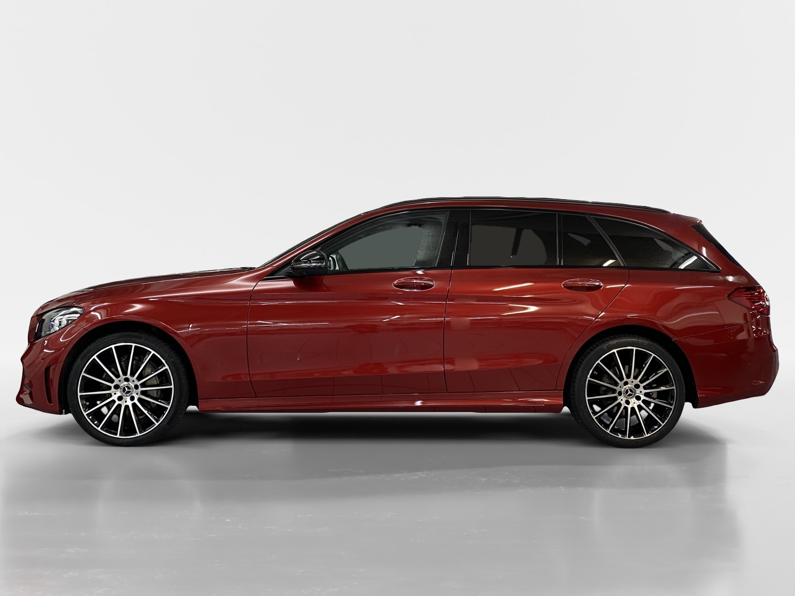 MERCEDES-BENZ C 220 d Swiss Star AMG Line 4MATIC Kombi-showroom-element-2