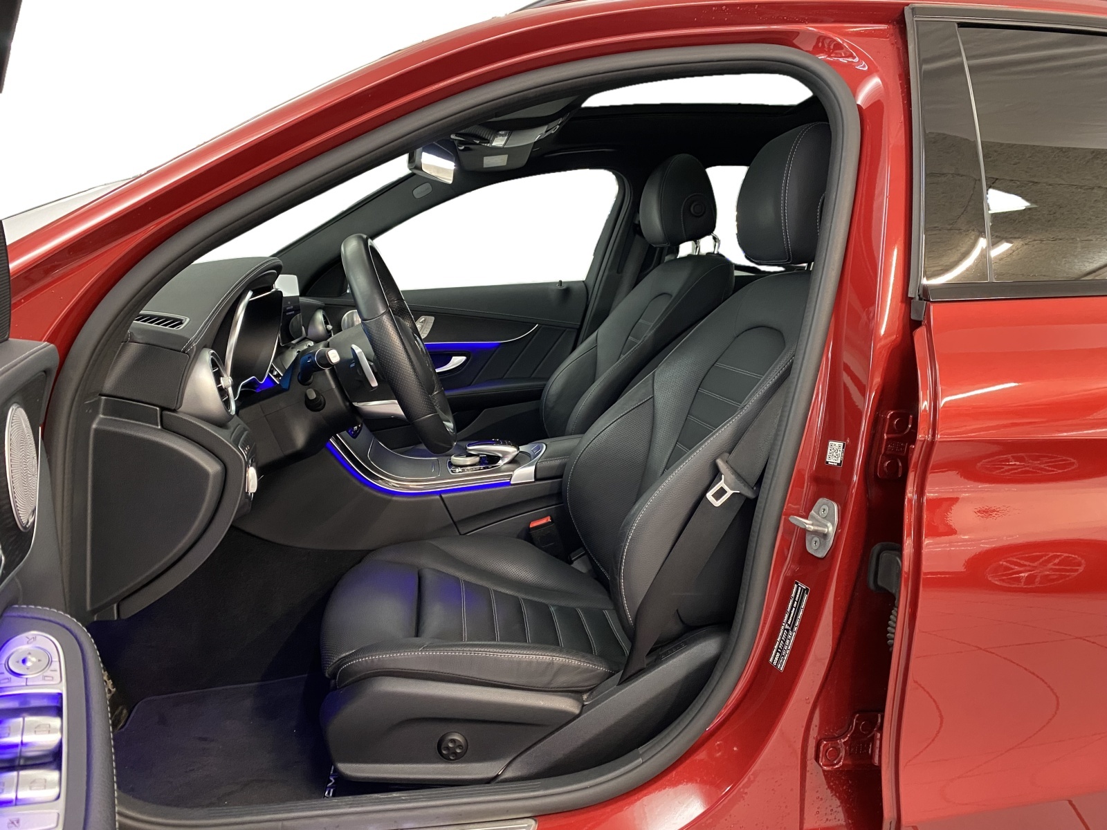MERCEDES-BENZ C 220 d Swiss Star AMG Line 4MATIC Kombi-image-6