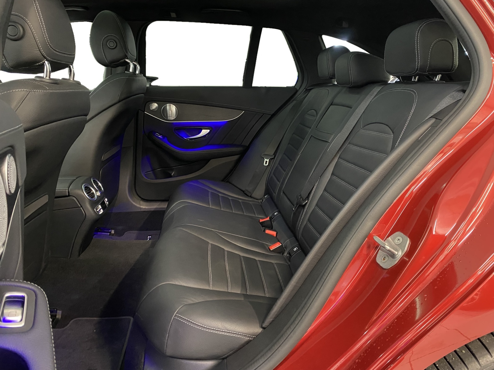 MERCEDES-BENZ C 220 d Swiss Star AMG Line 4MATIC Kombi-image-7
