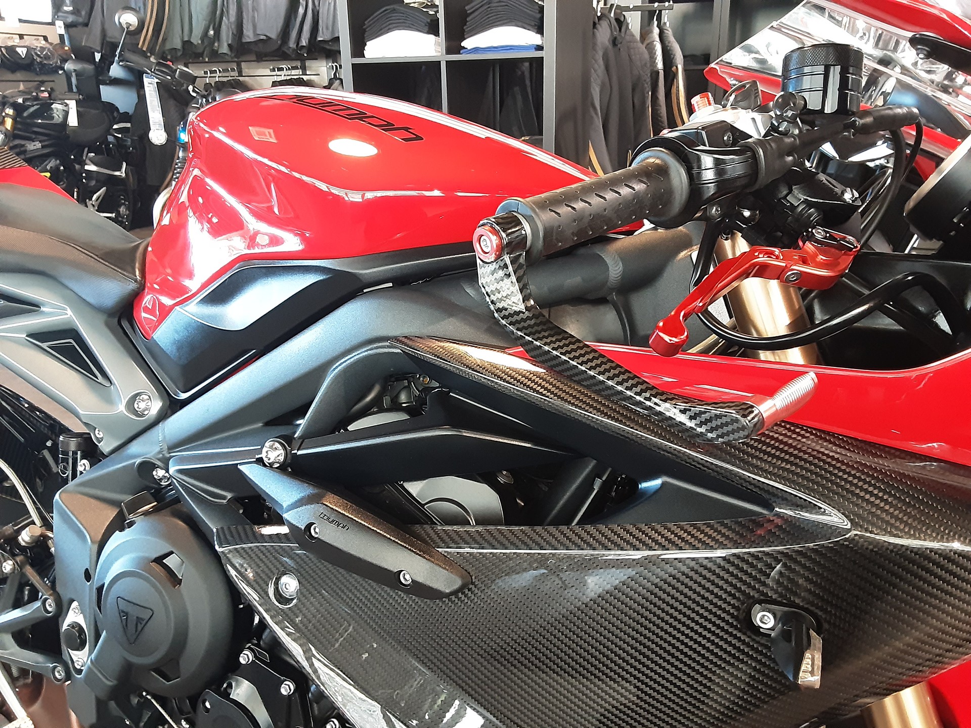 TRIUMPH Daytona 675 ABS (25kW)-image-6