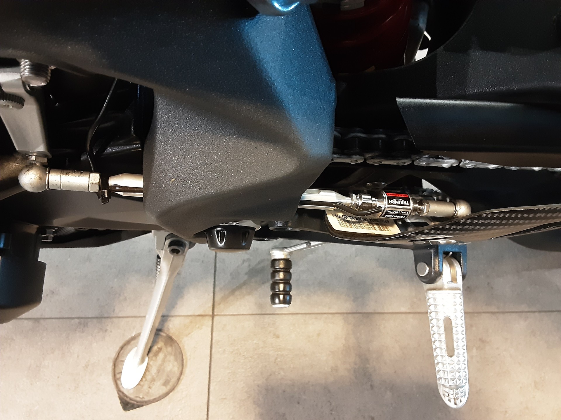 TRIUMPH Daytona 675 ABS (25kW)-image-8