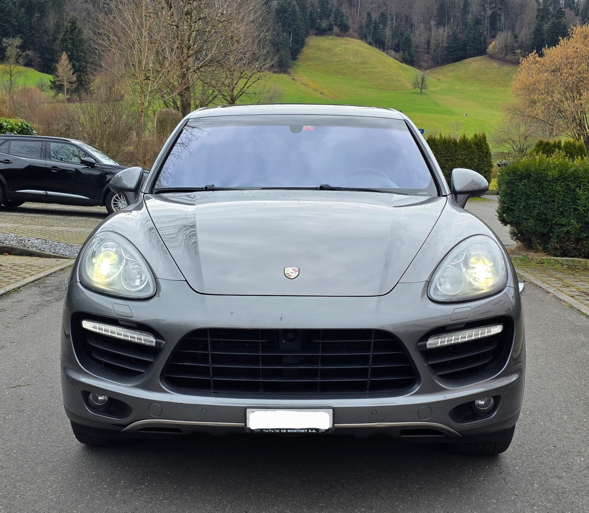 PORSCHE Cayenne Turbo Performance Package-image-2