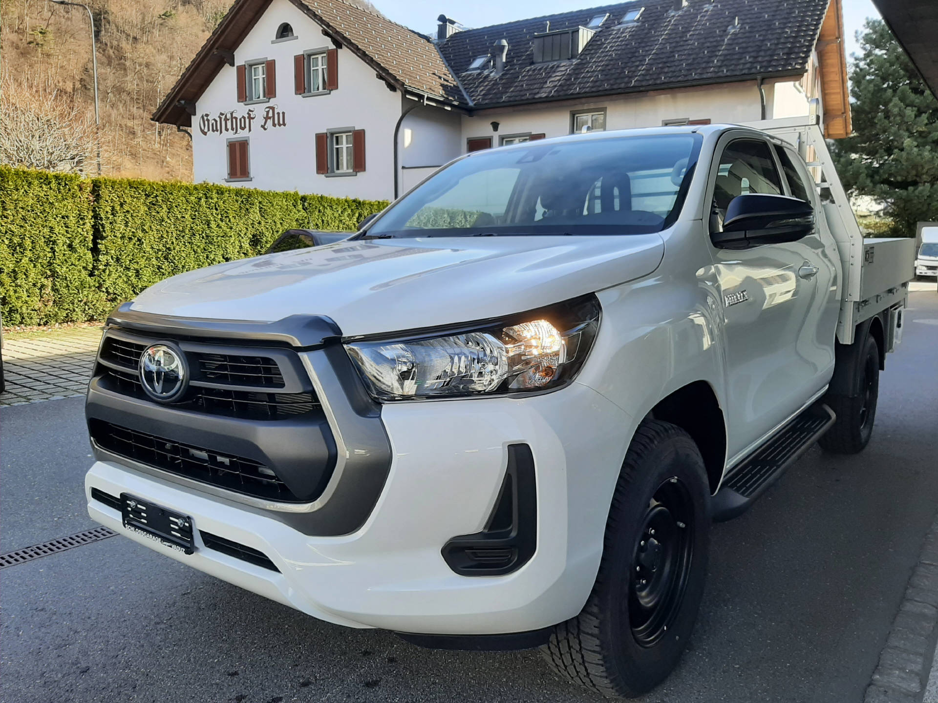 TOYOTA Hilux Extra Cab.-Chassis 2.4 D-4D 150 Comfort-showroom-element-3