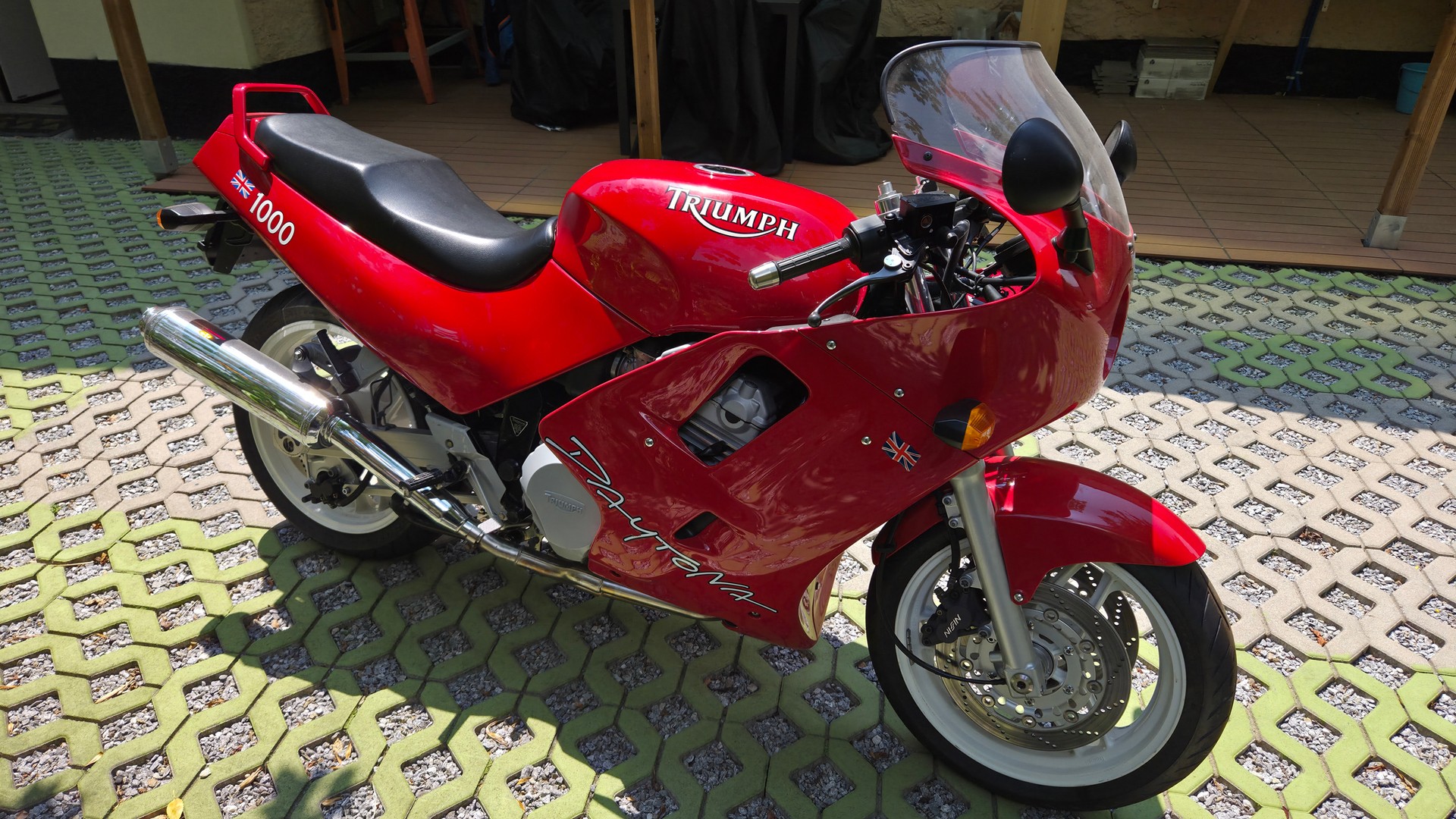TRIUMPH Daytona 1000 Veteran-image-1