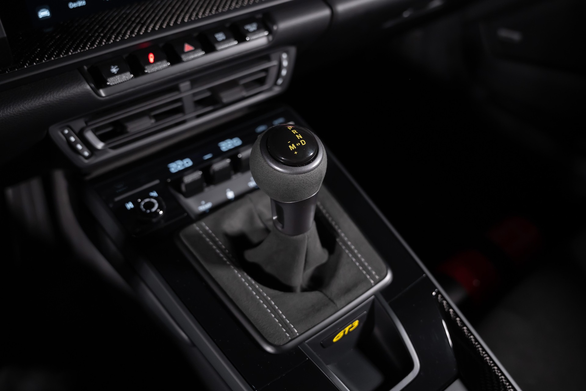 PORSCHE 911 Coupé 4.0 GT3 PDK-image-25