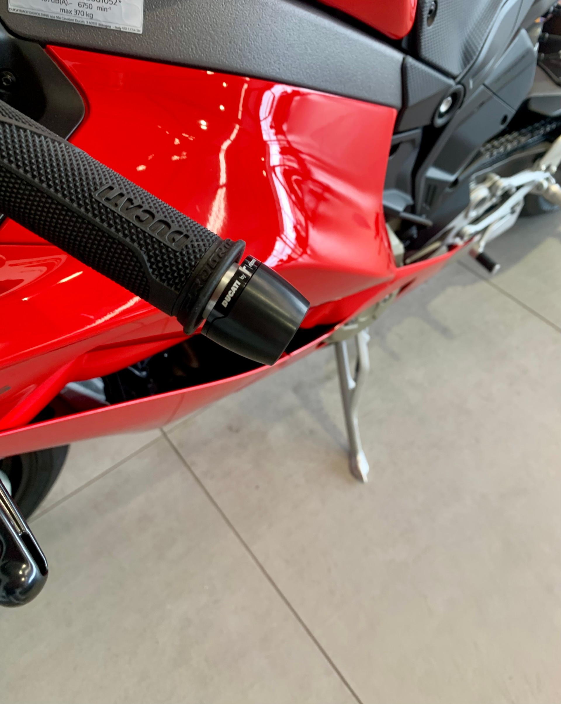 DUCATI Panigale V4 S-image-6