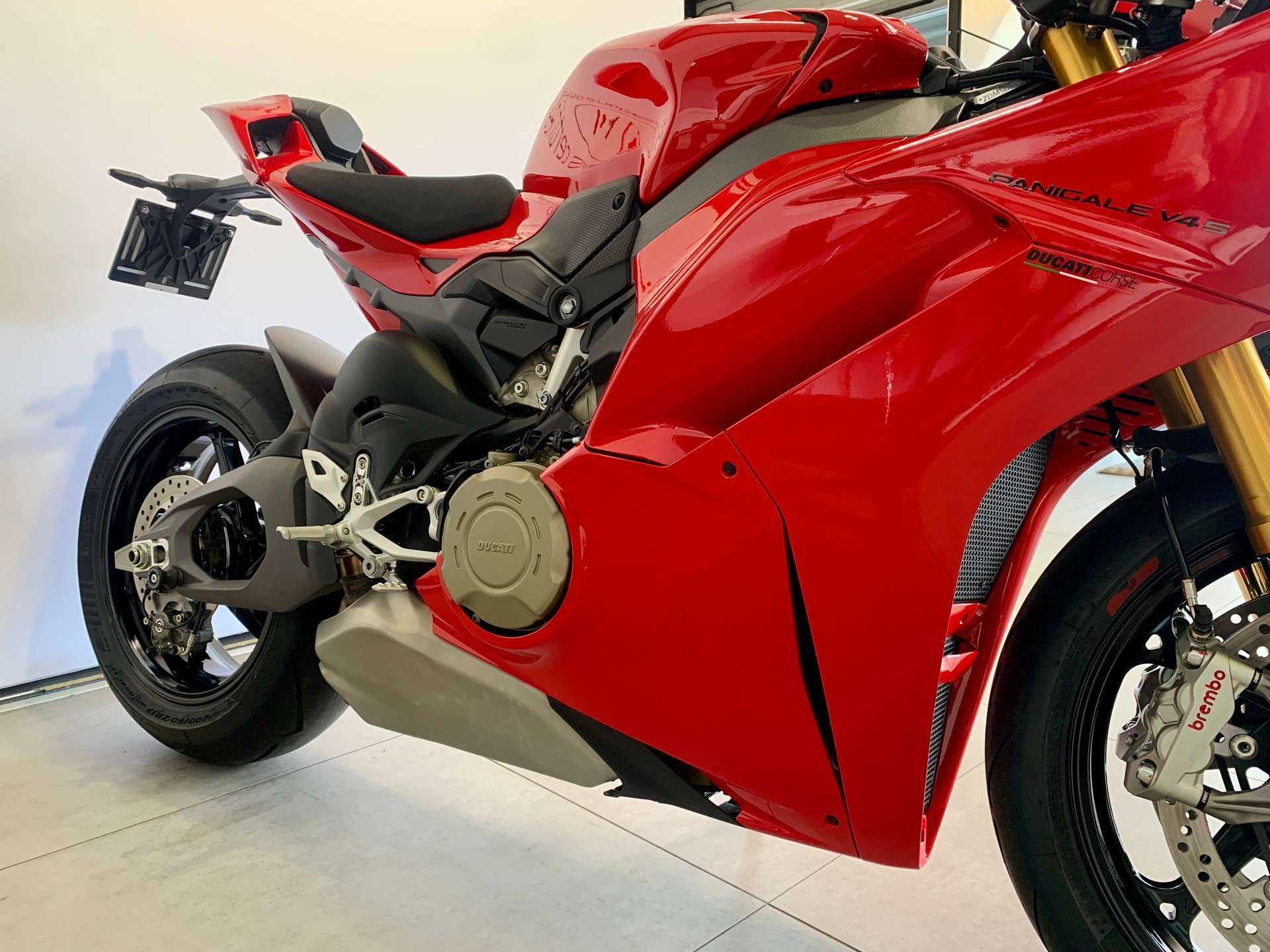 DUCATI Panigale V4 S-image-8