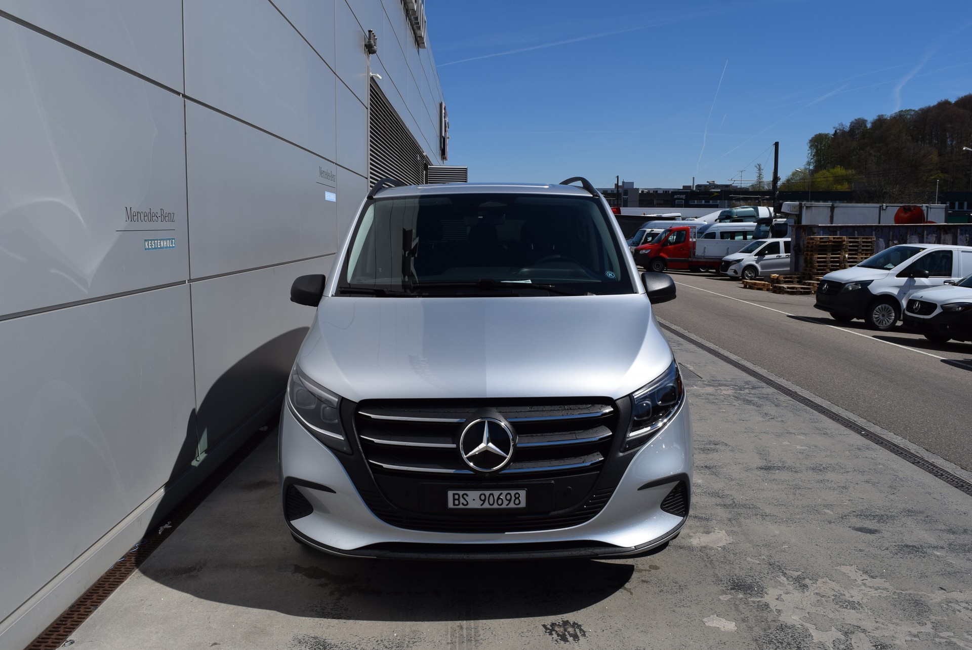 MERCEDES-BENZ Vito 116 CDI Lang Tourer 9G-Tronic 4M Select-showroom-element-1