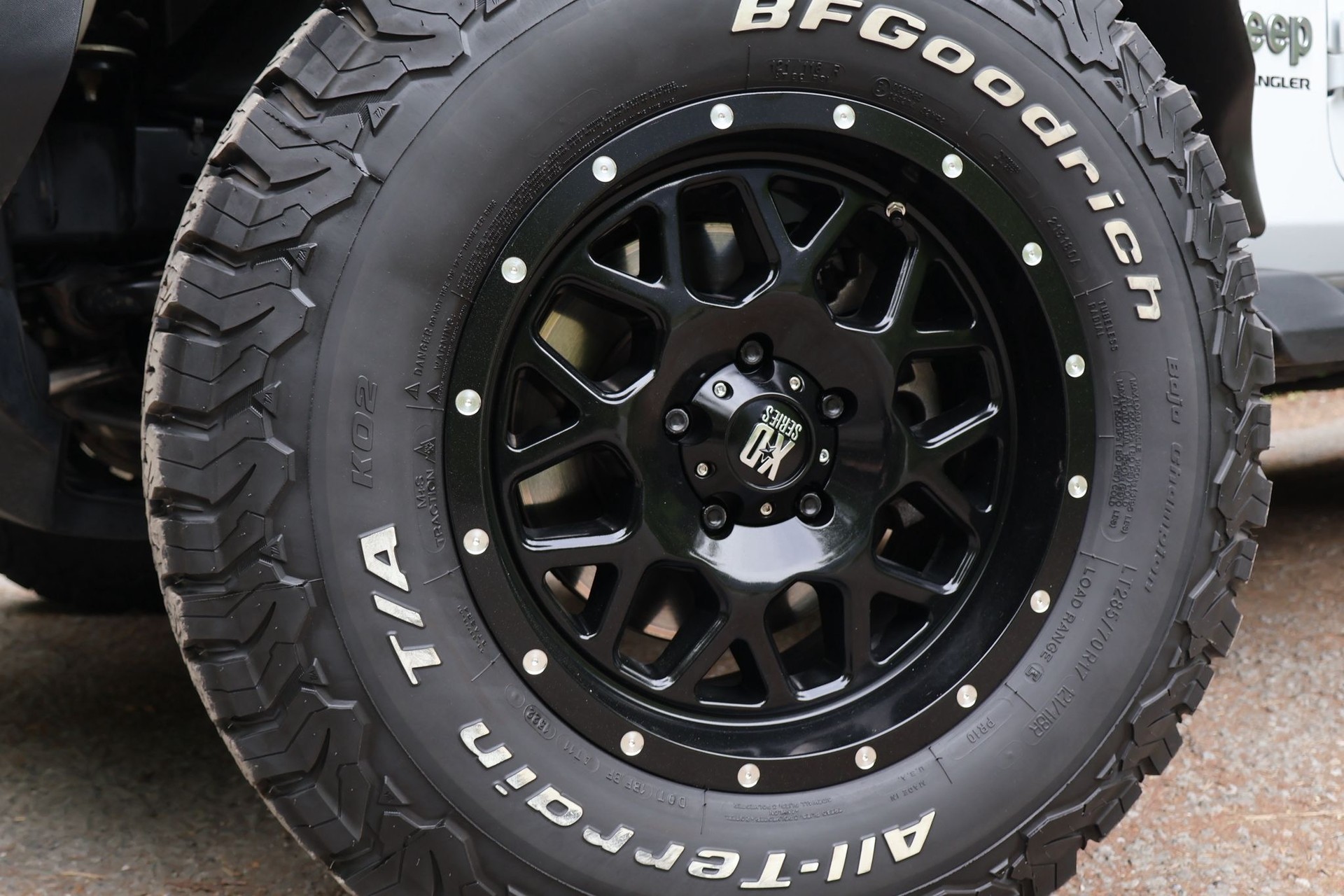 JEEP Wrangler 2.0 Overland Automatic-image-7