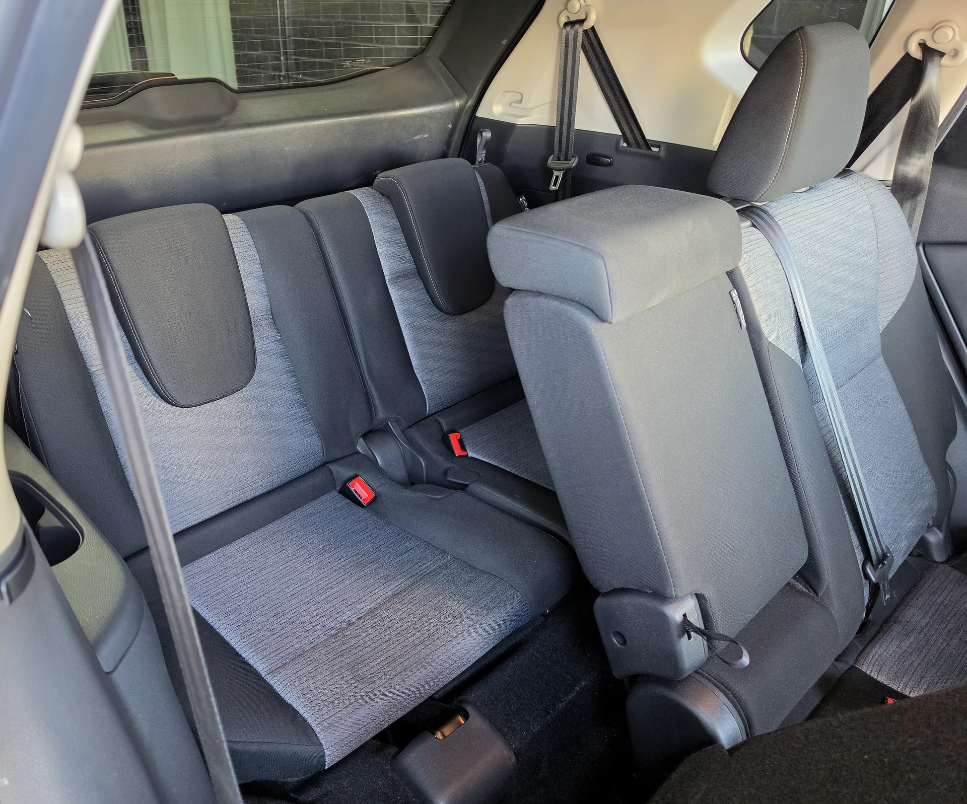 NISSAN X-Trail 1.5 VC-T N-Connecta e-4orce 4WD 7 Plätzer-image-5