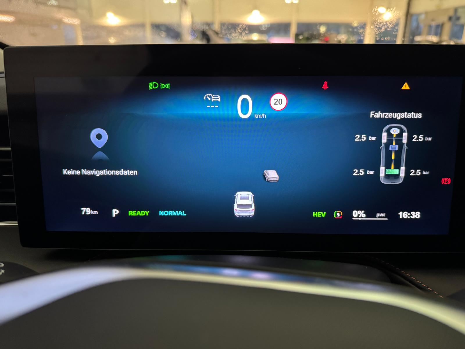 MG HS 1.5 Hybrid Luxury-image-8
