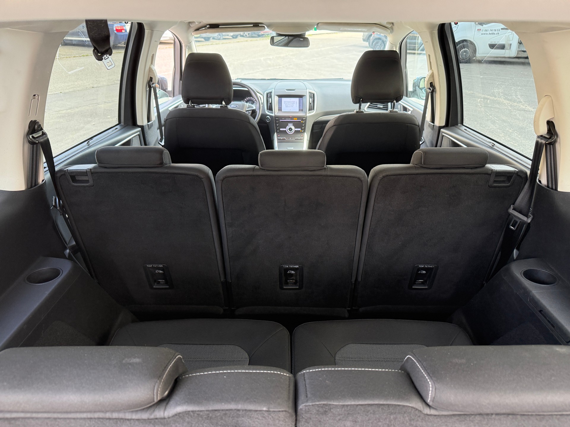 FORD Galaxy 2.5 FHEV Titanium 5Pl CVT 7 Plätze-image-7