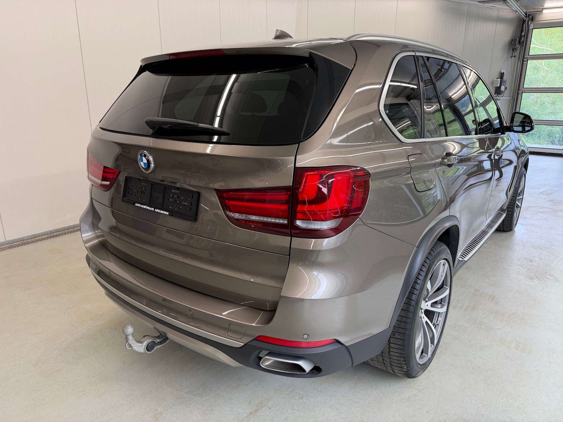 BMW X5 xDrive 40d Steptronic-image-4