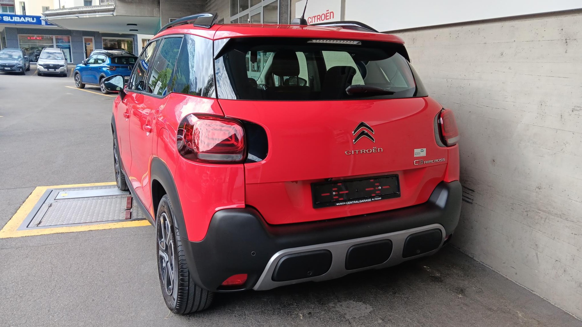 CITROEN C3 Aircross 1.2i PureTech Feel-image-5