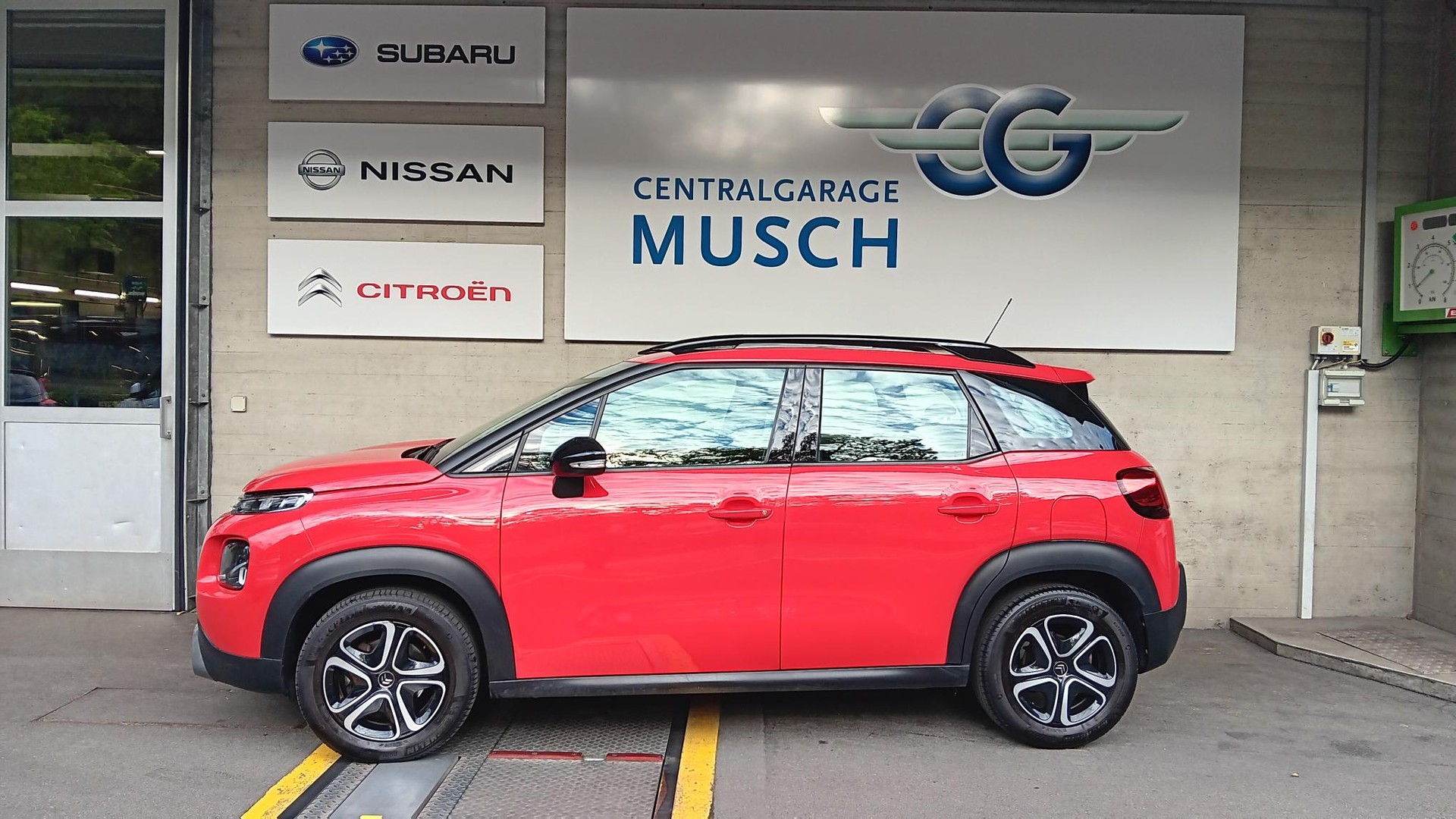 CITROEN C3 Aircross 1.2i PureTech Feel-showroom-element-2