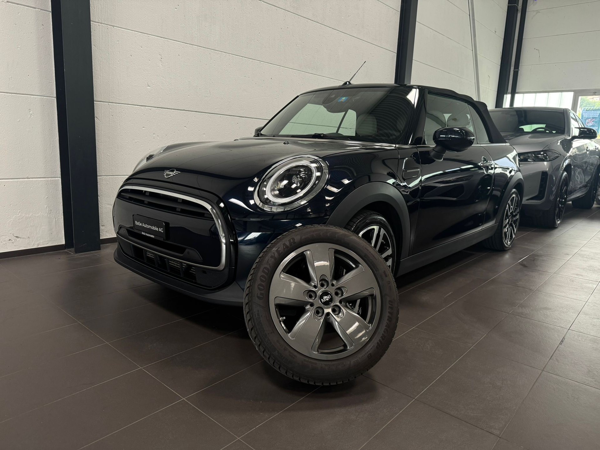 MINI Cooper Cabriolet DKG-image-30