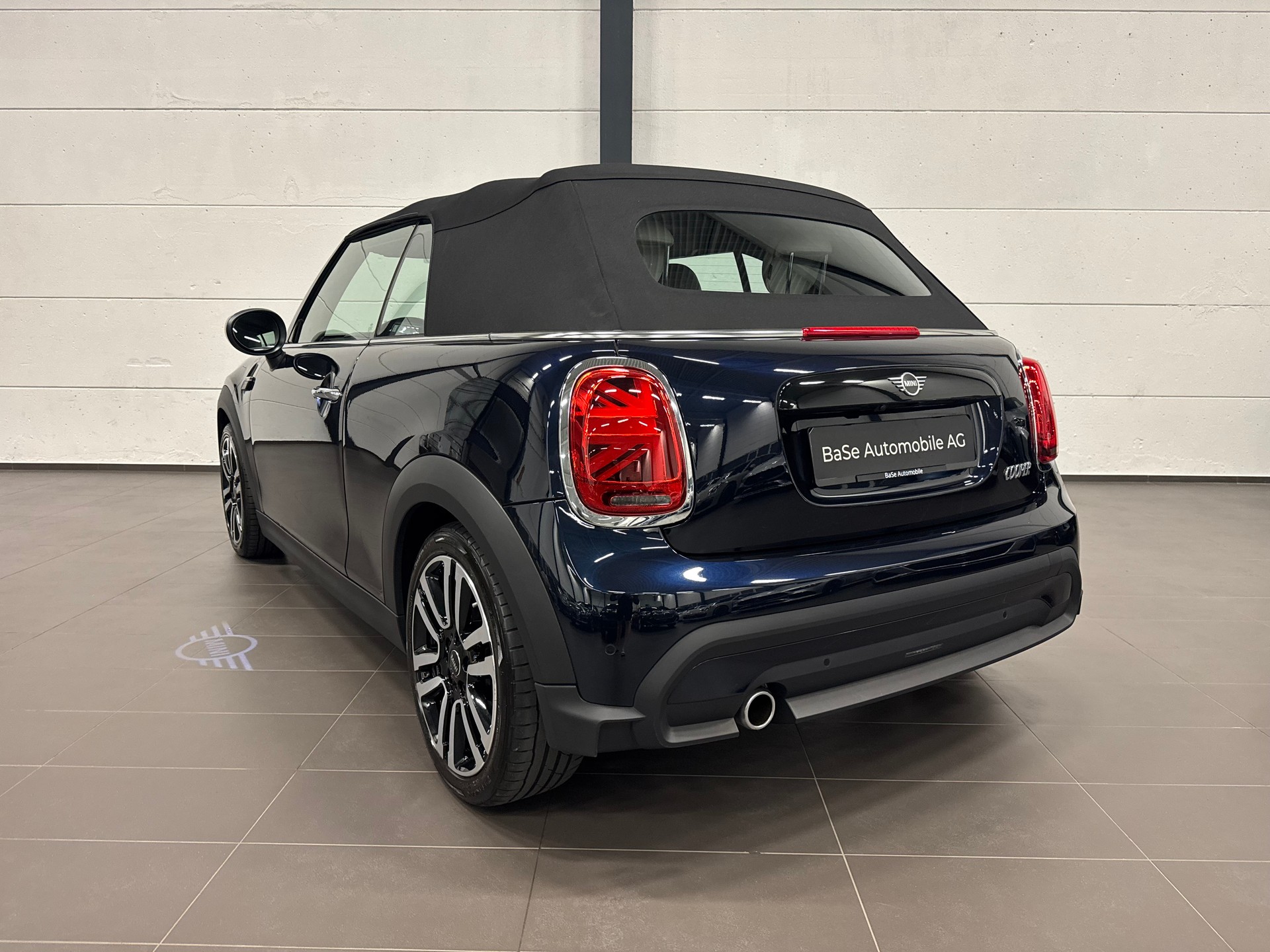MINI Cooper Cabriolet DKG-image-15