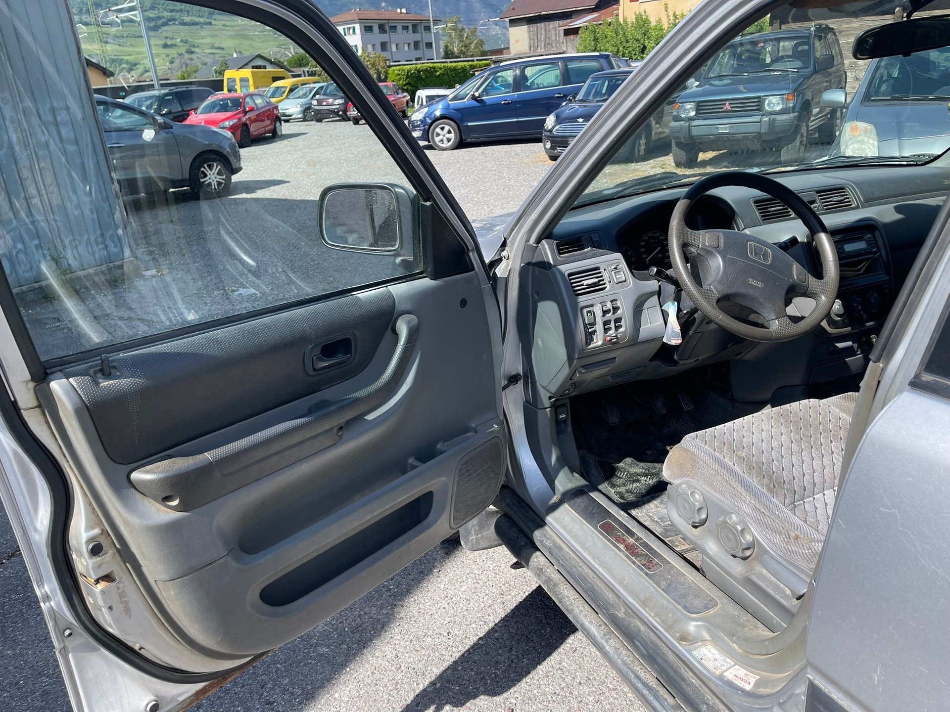HONDA CR-V 2.0i 4WD ES-image-1