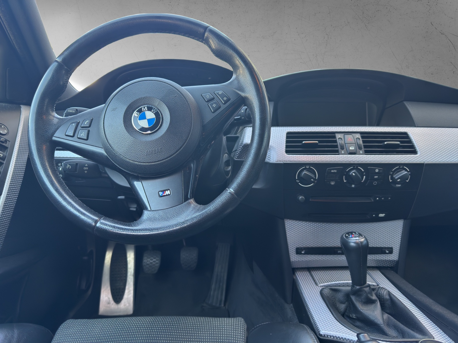 BMW 530xi Touring-image-7