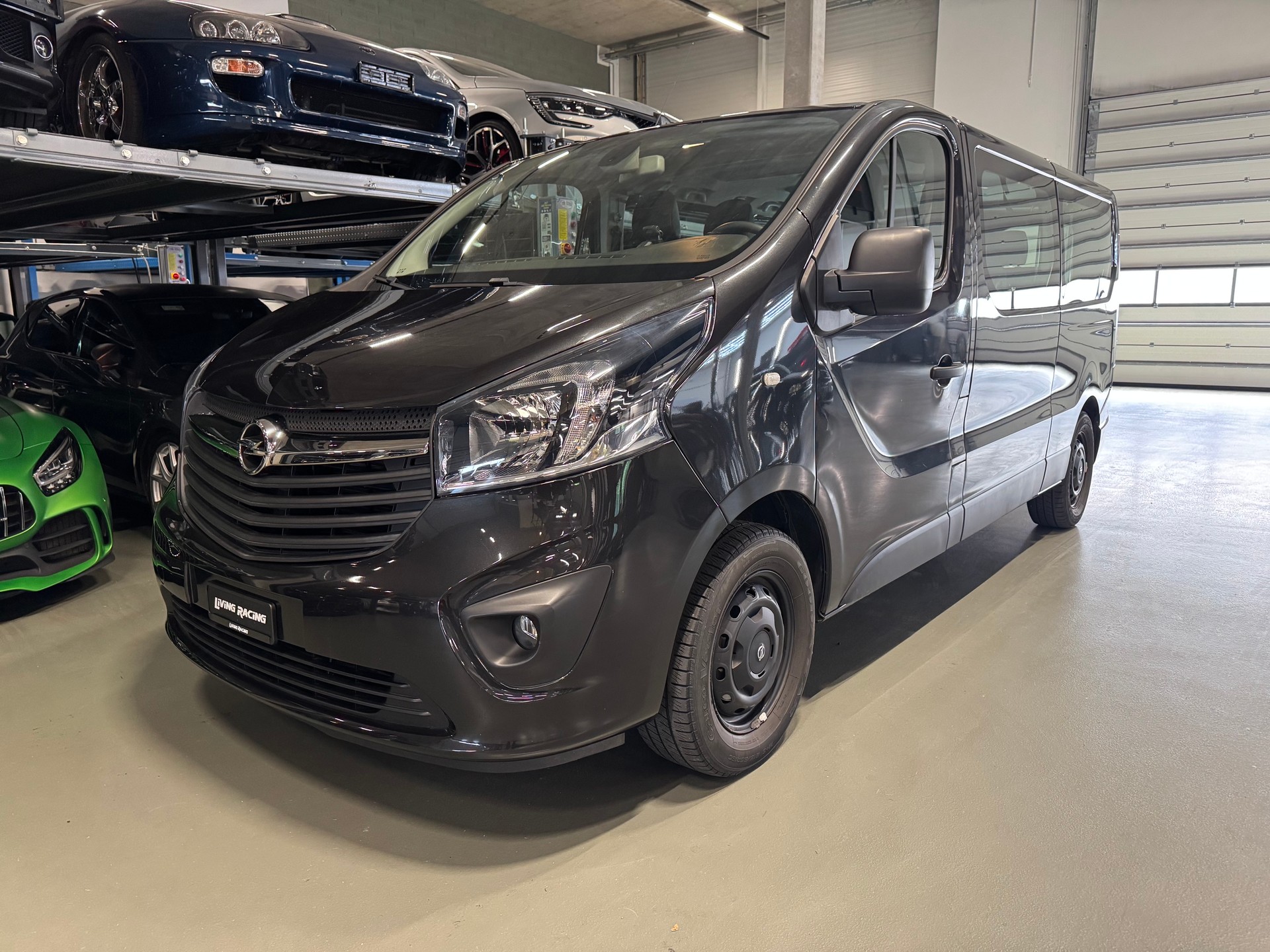 OPEL Vivaro 1.6 CDTI 2.9t L2H1 *9places*-image-1