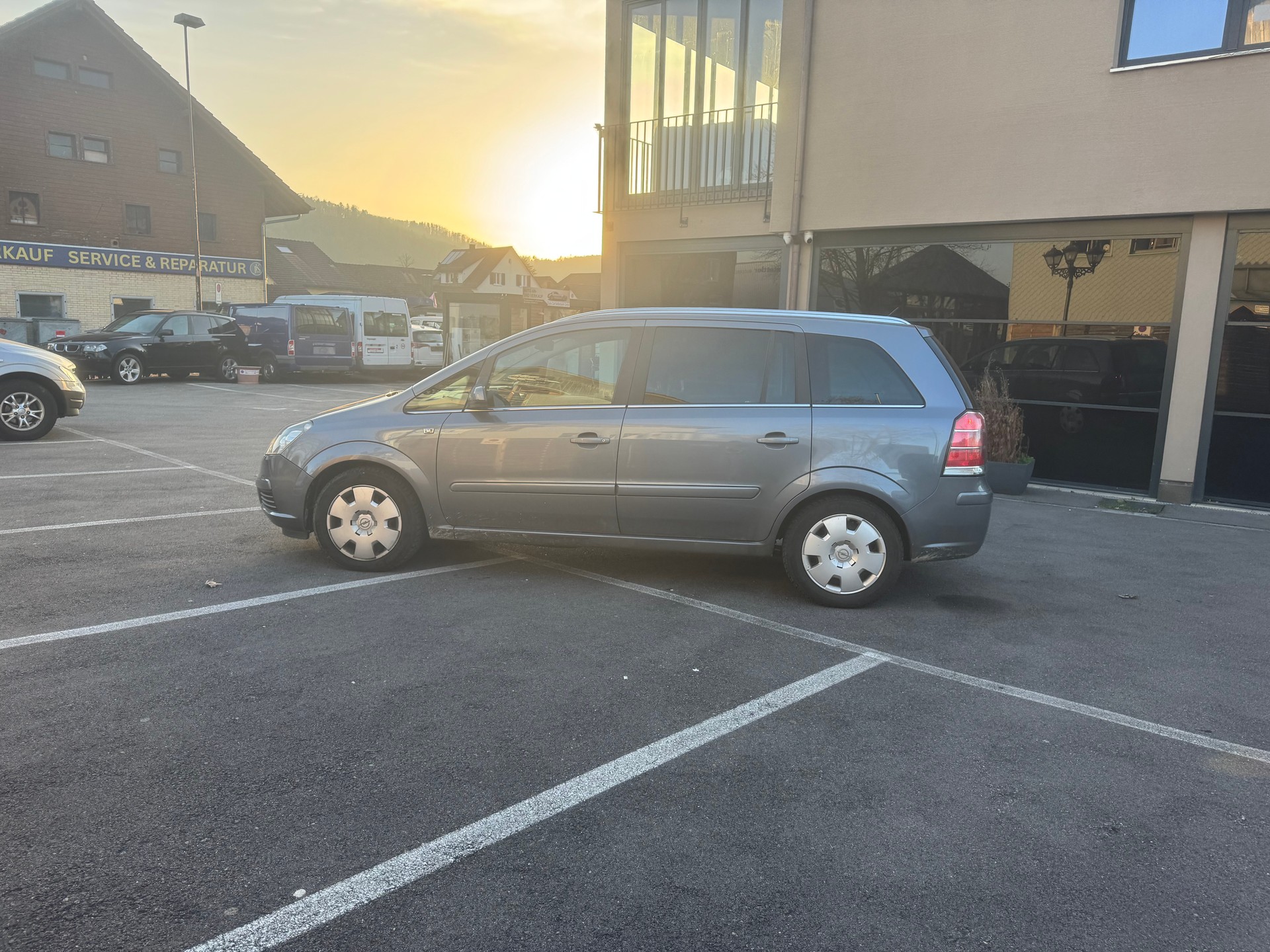 OPEL Zafira 2.2i 16V Enjoy-image-4