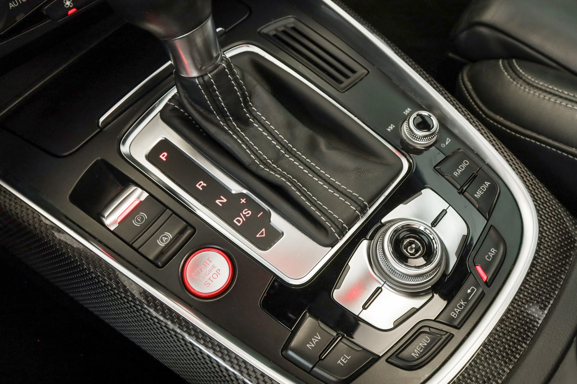 AUDI SQ5 3.0 TDI quattro tiptronic-image-13