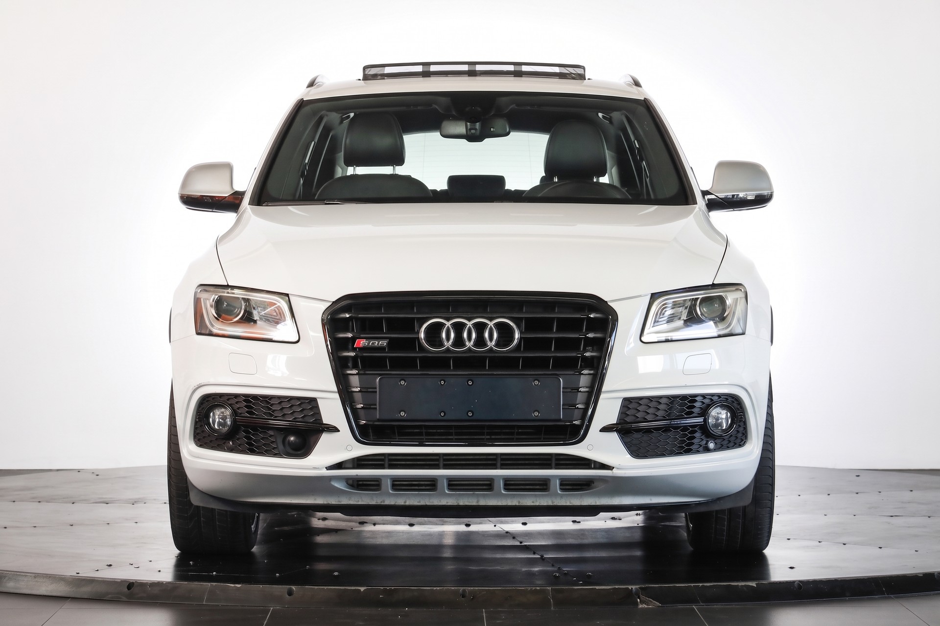 AUDI SQ5 3.0 TDI quattro tiptronic-showroom-element-1