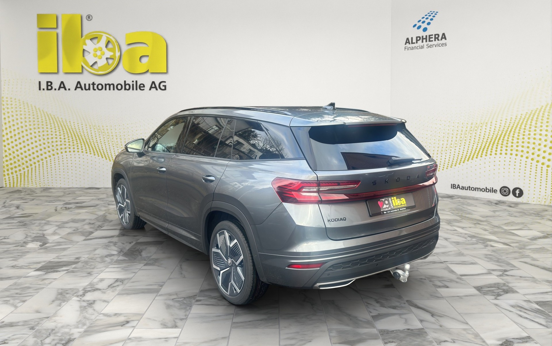 SKODA Kodiaq 1.5 TSI MHEV Sportline 7 Plätze AHK-showroom-element-2