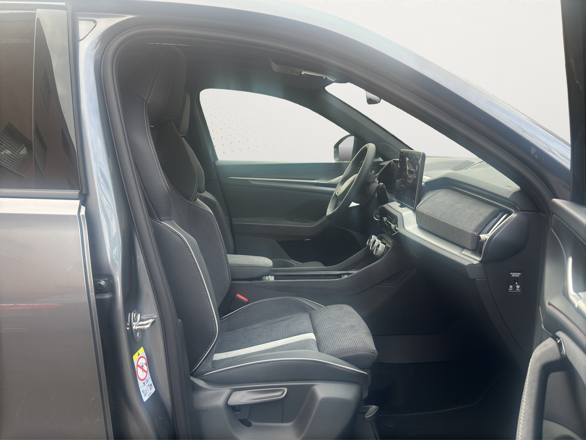 SKODA Kodiaq 1.5 TSI MHEV Sportline 7 Plätze AHK-image-13