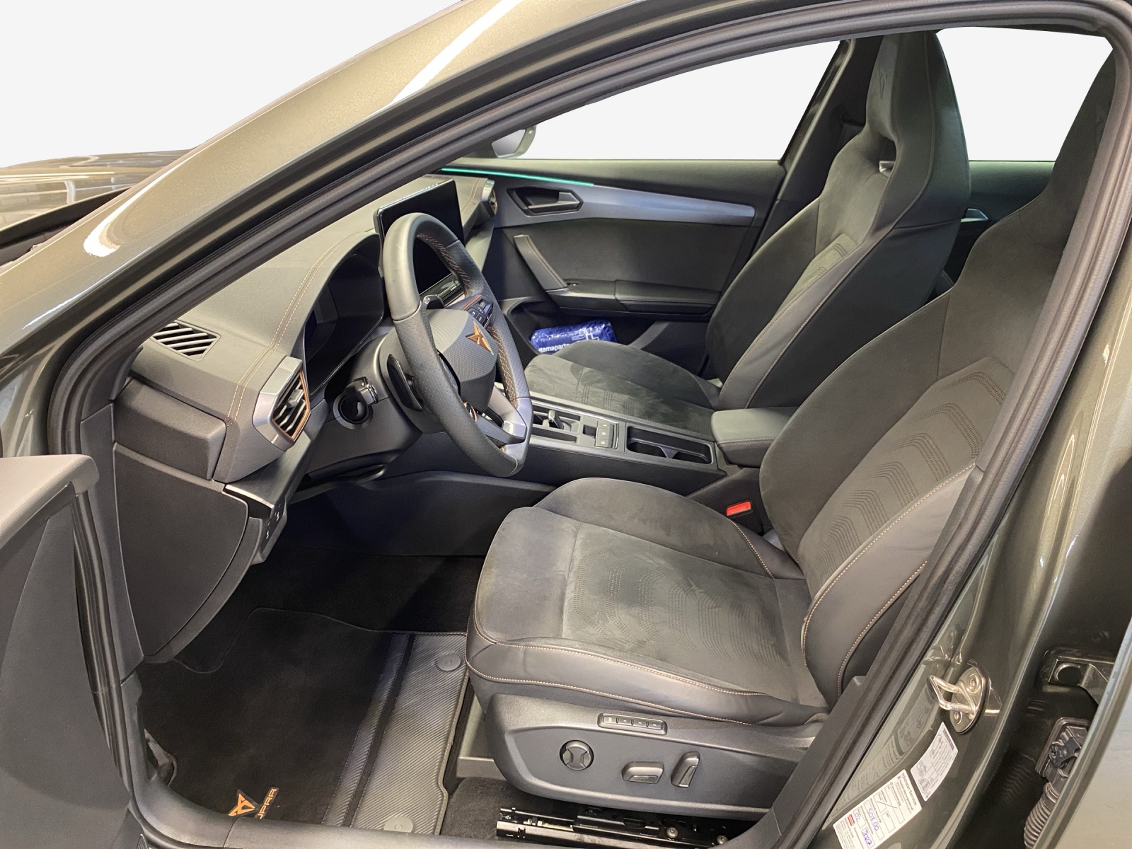 CUPRA Formentor 2.0TSI Tribe Edition DSG-image-7