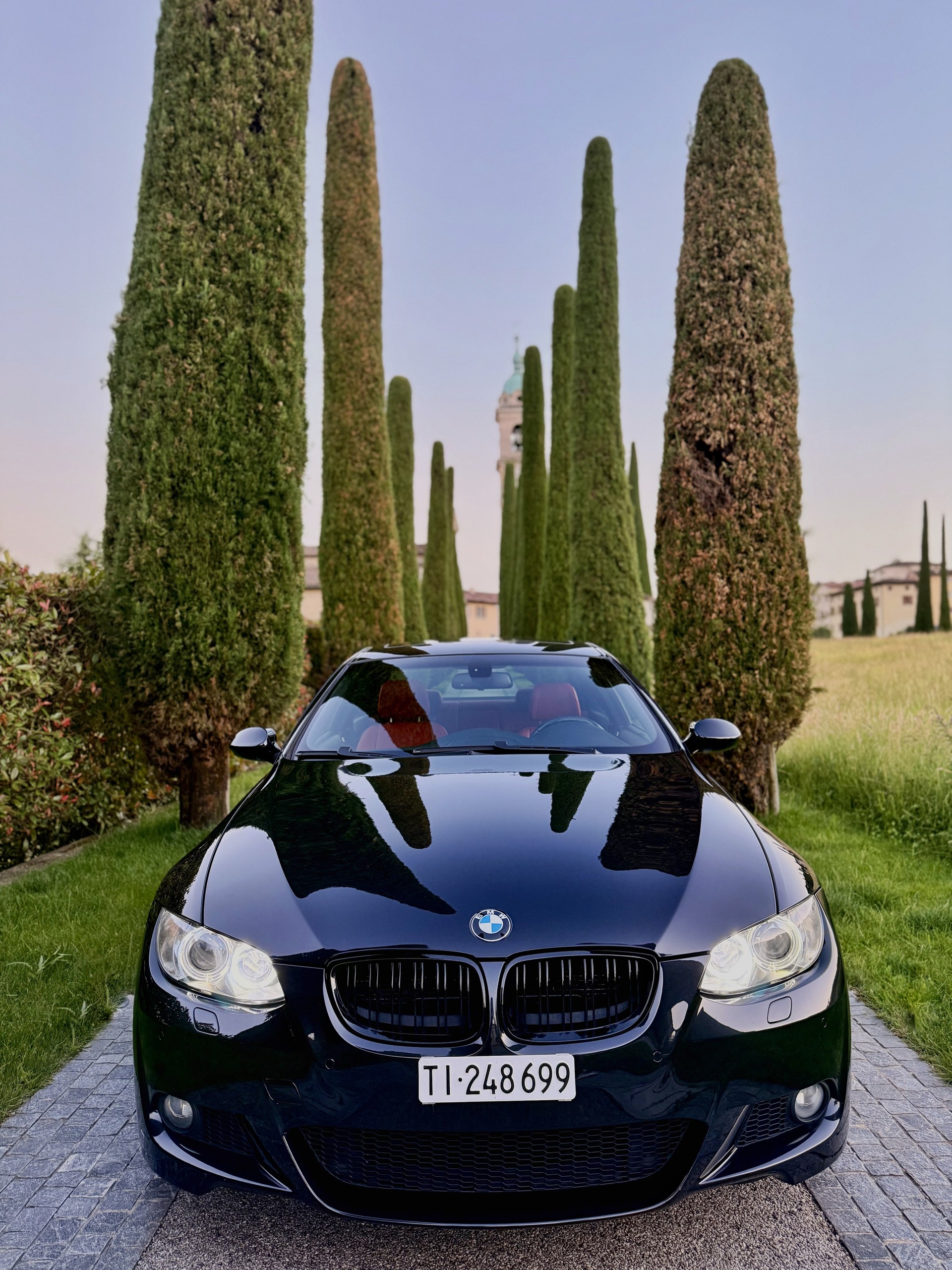 BMW 335d Coupé M Sportpaket Steptronic-image-2