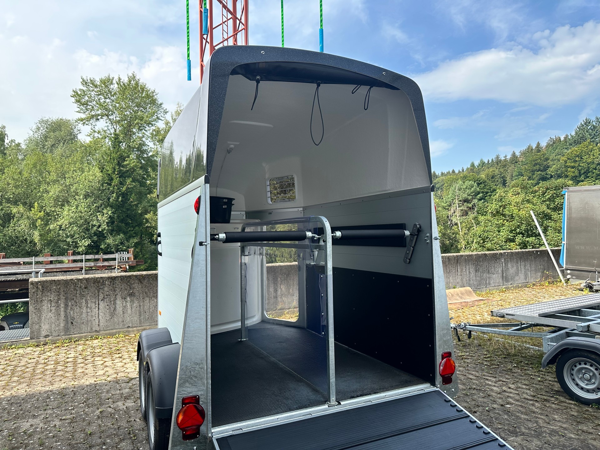 HUMBAUR Xanthos 2400-image-11