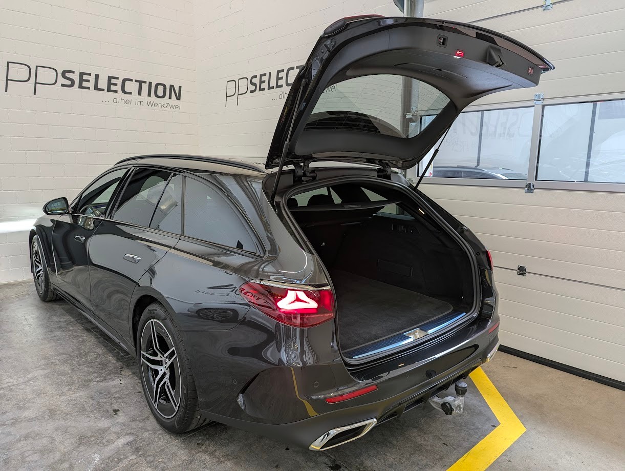 MERCEDES-BENZ E 220 d AMG Line 4Matic Kombi*NEUES MODELL WERKSGAR ASSISTS+ AHK 2'100KG MBUX-NAVI CAM NIGHT-PACK*-image-27
