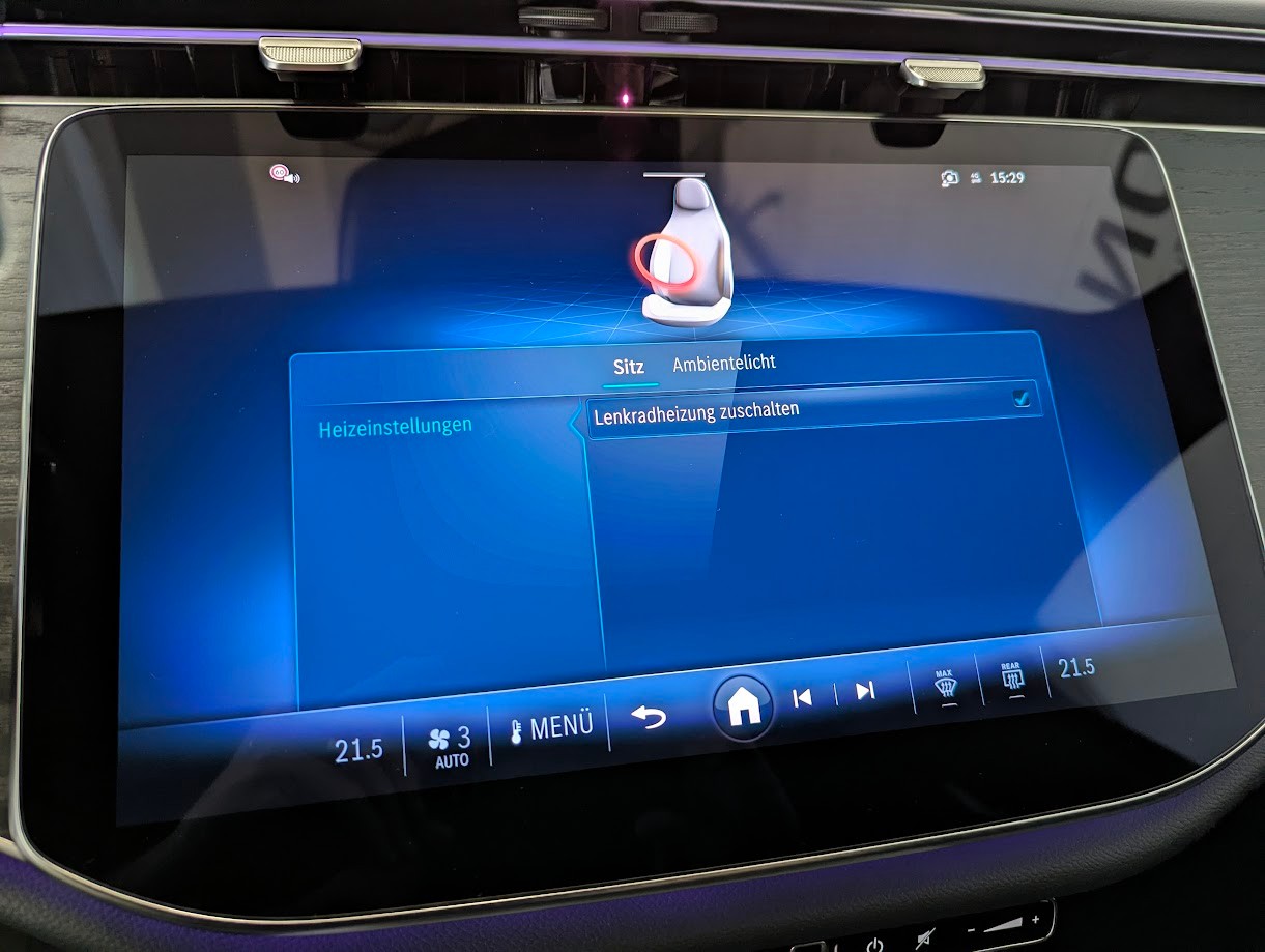 MERCEDES-BENZ E 220 d AMG Line 4Matic Kombi*NEUES MODELL WERKSGAR ASSISTS+ AHK 2'100KG MBUX-NAVI CAM NIGHT-PACK*-image-11