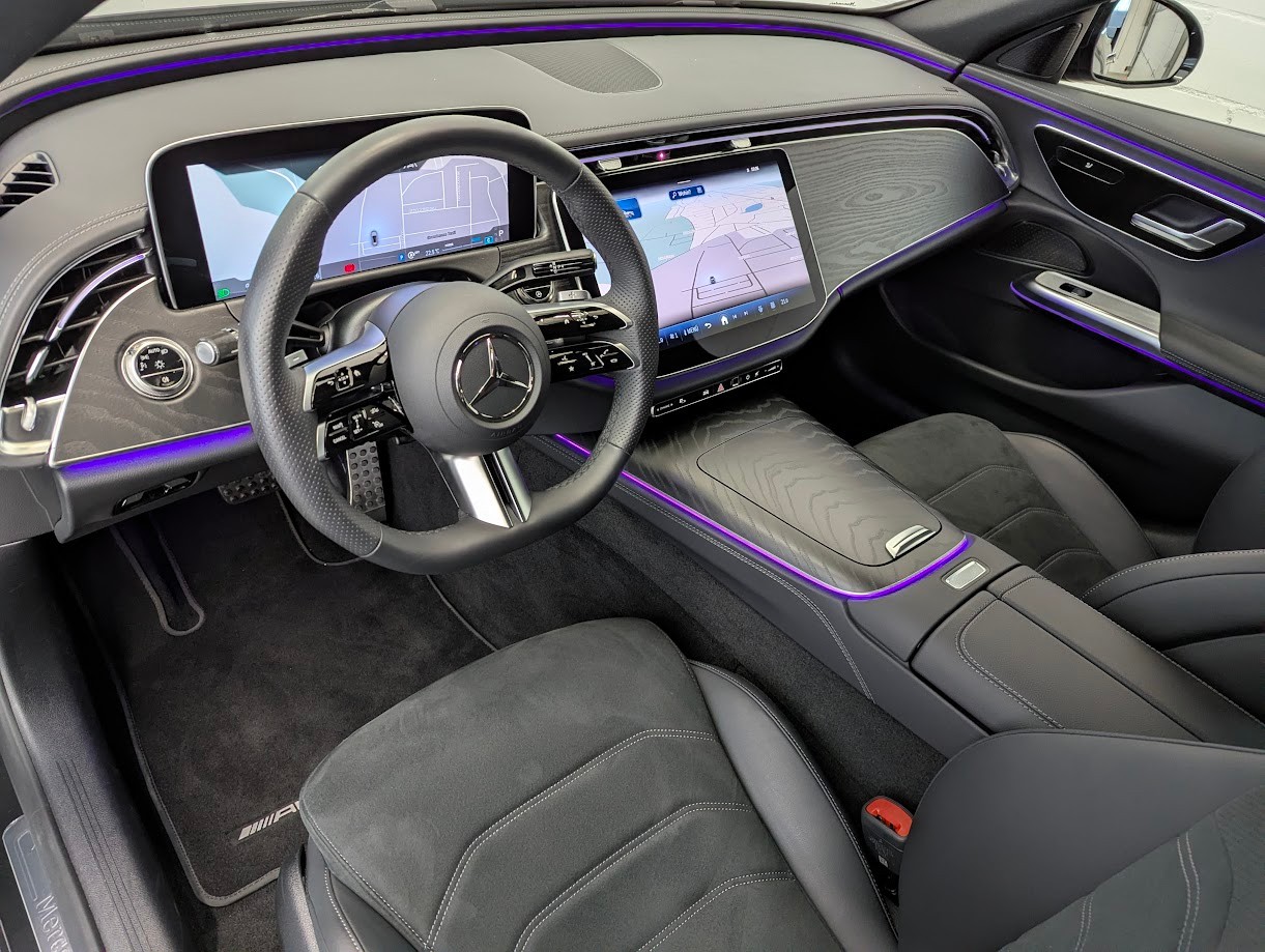 MERCEDES-BENZ E 220 d AMG Line 4Matic Kombi*NEUES MODELL WERKSGAR ASSISTS+ AHK 2'100KG MBUX-NAVI CAM NIGHT-PACK*-image-4