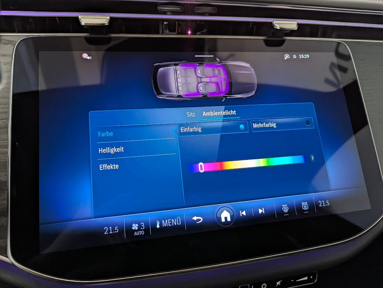 MERCEDES-BENZ E 220 d AMG Line 4Matic Kombi*NEUES MODELL WERKSGAR ASSISTS+ AHK 2'100KG MBUX-NAVI CAM NIGHT-PACK*-image-20