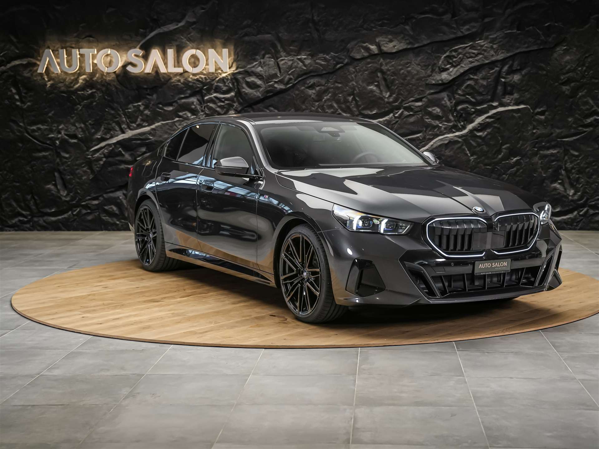 BMW 520i M Sport Steptronic *Werksgarantie*21" Felgen*Head Up*Sitzbelüftung*-image-6