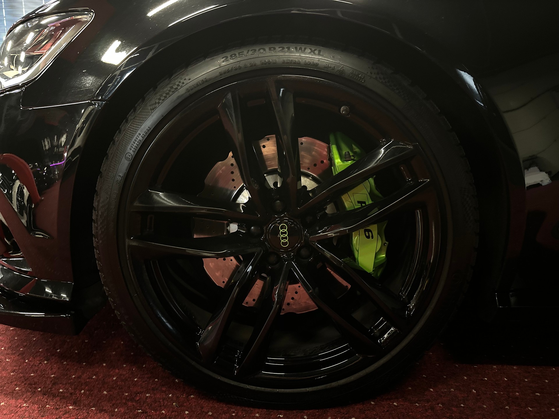 AUDI RS6 Avant 4.0 TFSI V8 quattro Tiptronic / ** Frisch ab MFK & Service **-image-13