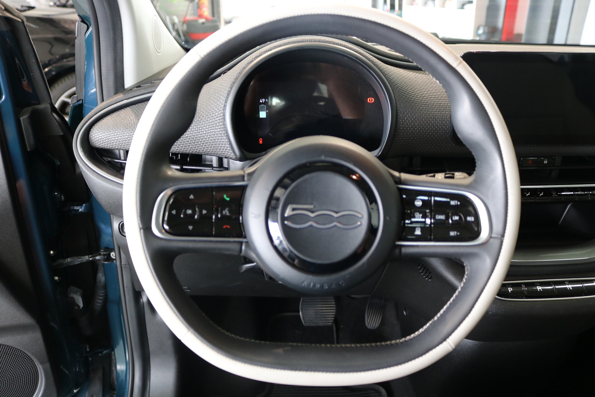 FIAT 500 electric 87 kW La Prima-image-37