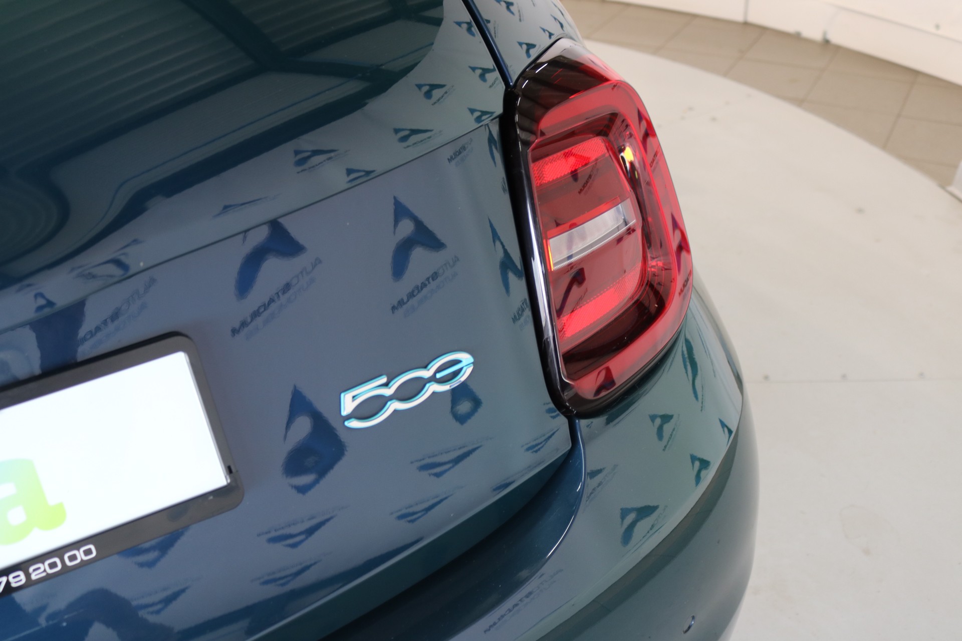 FIAT 500 electric 87 kW La Prima-image-34