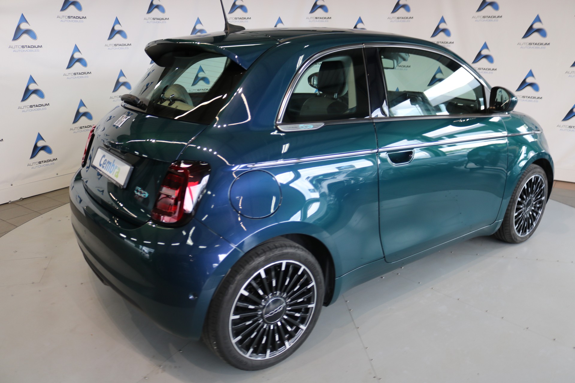 FIAT 500 electric 87 kW La Prima-image-22
