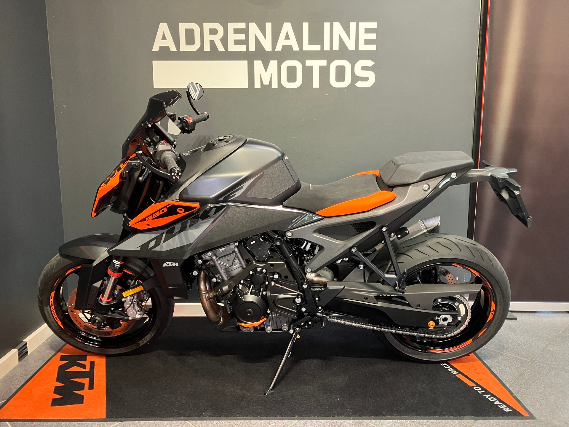 KTM 990 Duke-image-3