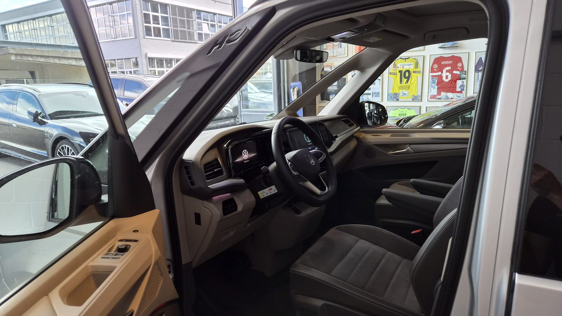 VW California eHybrid Ocean Liberty 4Motion-image-11