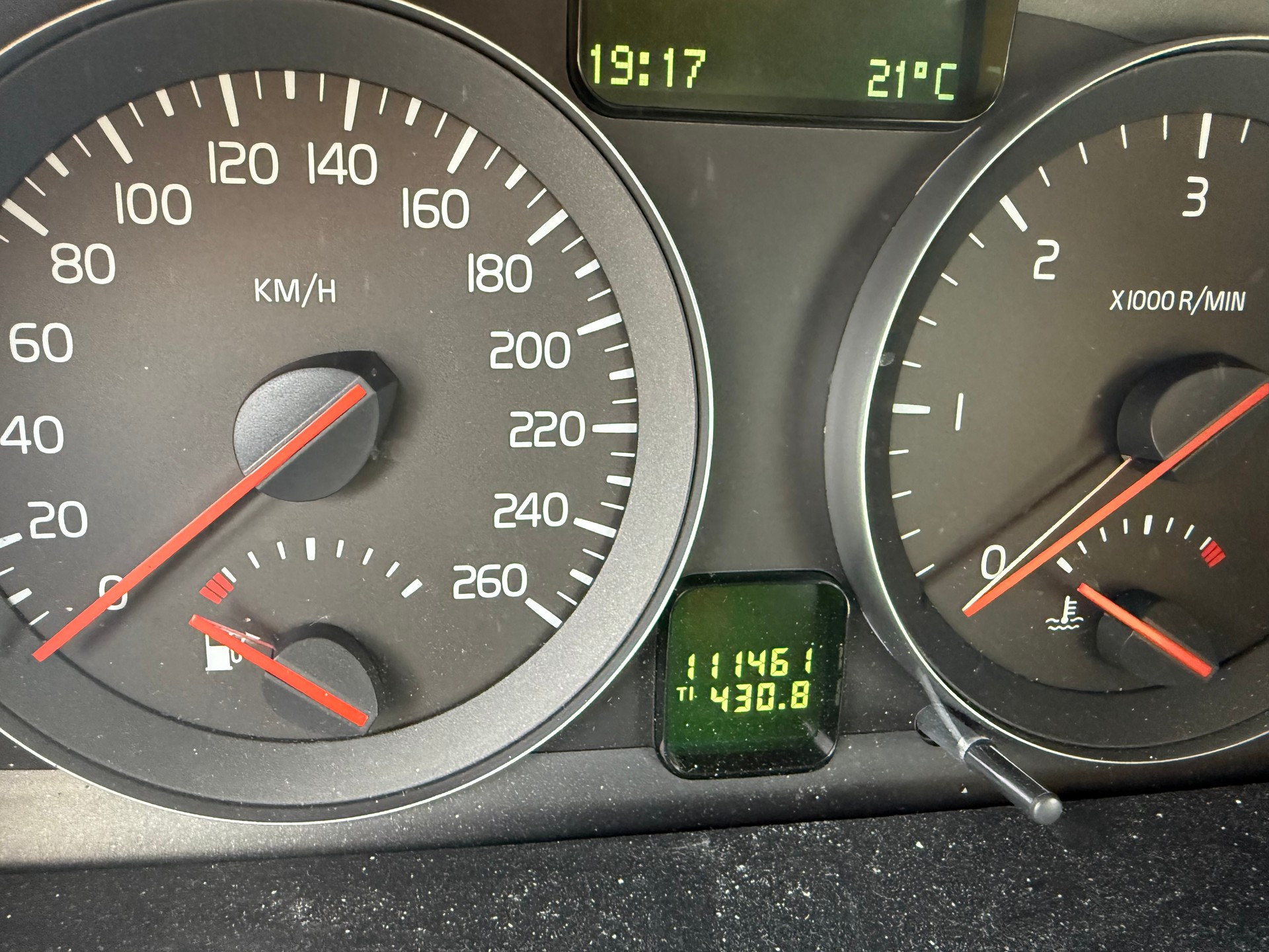 VOLVO C30 2.0D Momentum Powershift-image-8
