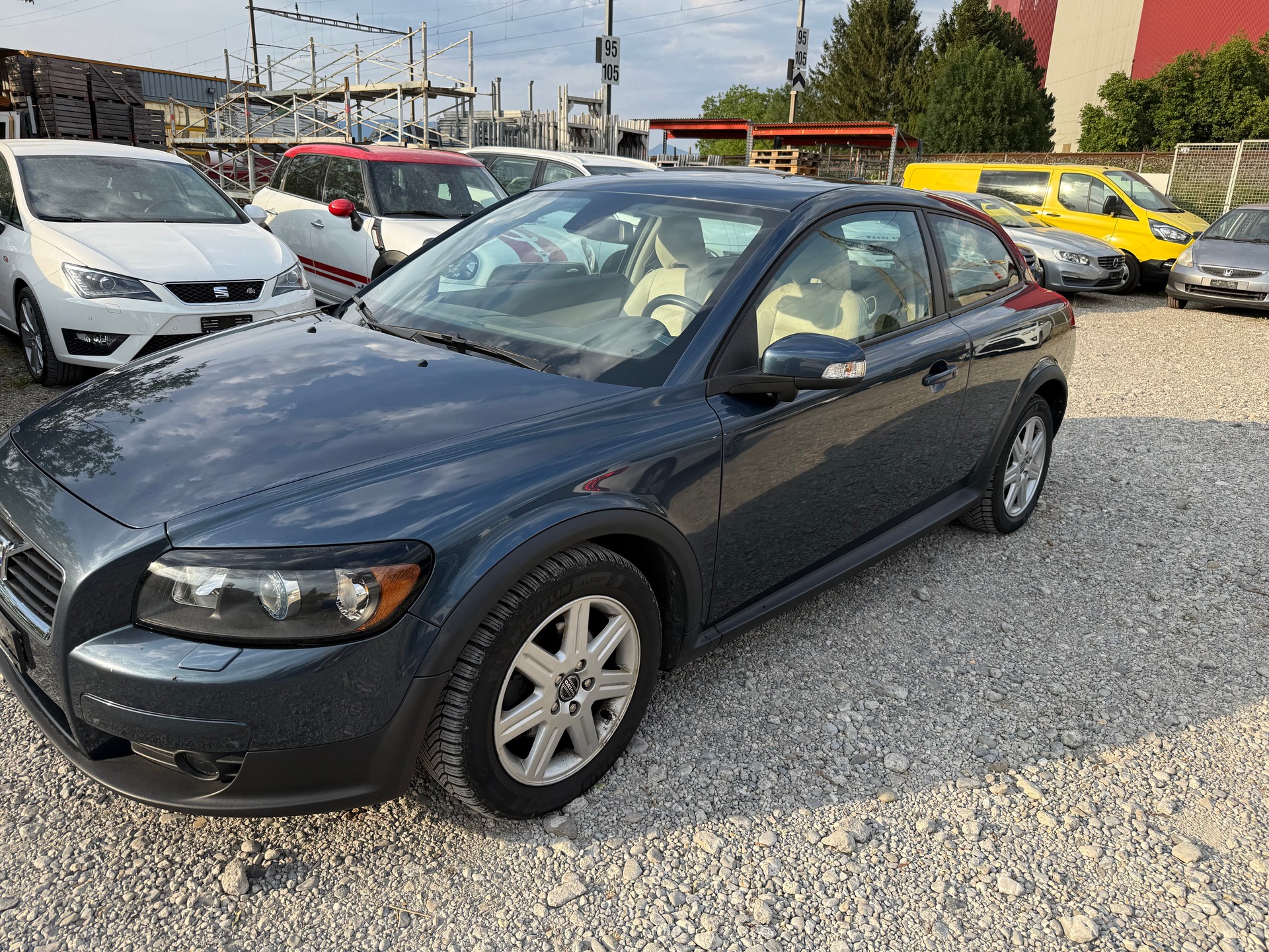 VOLVO C30 2.0D Momentum Powershift-image-5