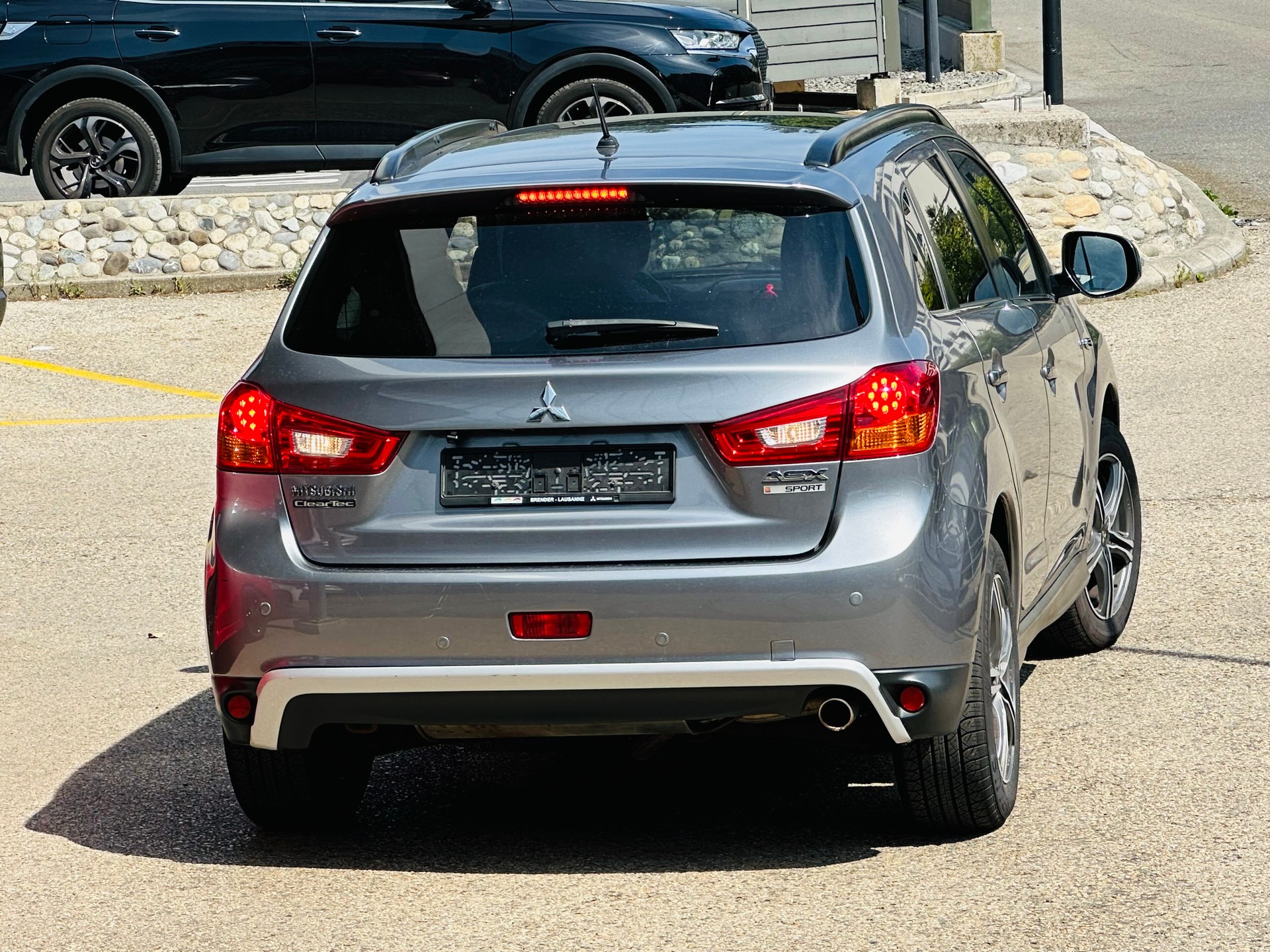 MITSUBISHI ASX 1.8 DID Sport 4WD-image-6